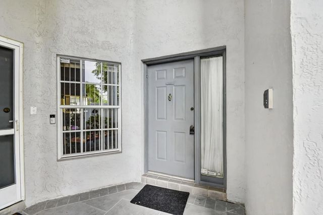 2 of 79 - 11691 Briarwood Circle #4, Boynton Beach, FL