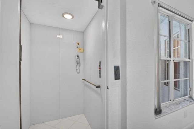4 of 79 - 11691 Briarwood Circle #4, Boynton Beach, FL