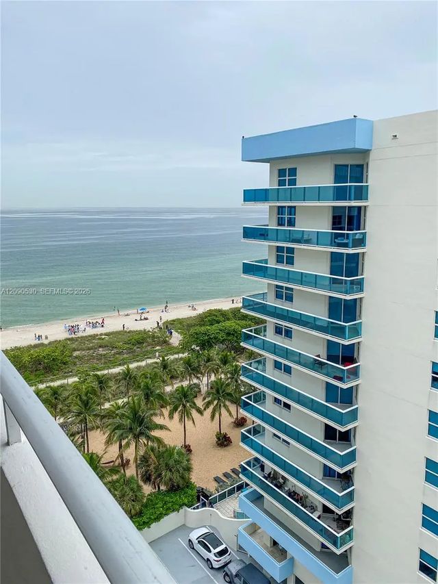 9225 Collins Avenue #1206, Surfside