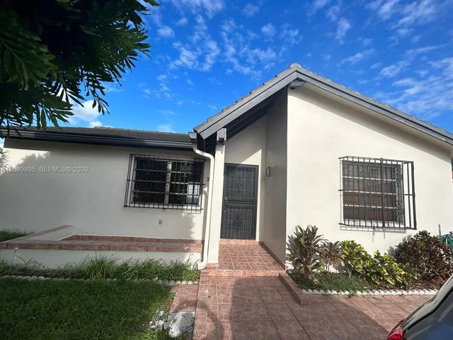 2219 Sw 137th Place, Miami