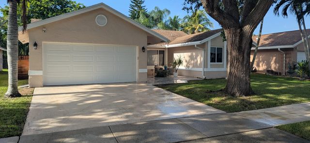 3820 Nw 58th Street, Coconut Creek