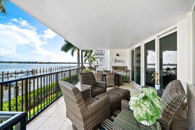 2 of 50 - 2700 N Federal Highway #203, Boynton Beach, FL