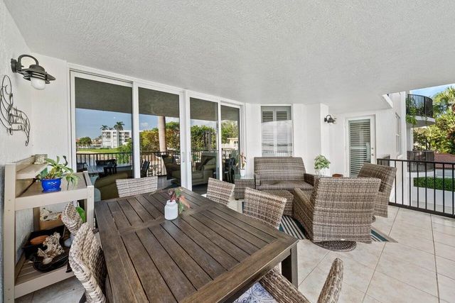 3 of 50 - 2700 N Federal Highway #203, Boynton Beach, FL