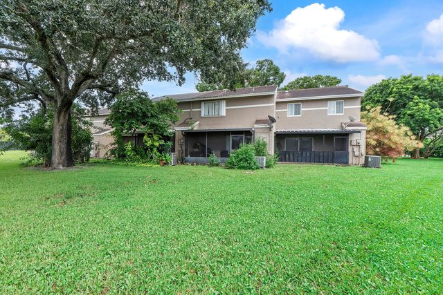 2 of 22 - 1469 Sussex Drive, North Lauderdale, FL