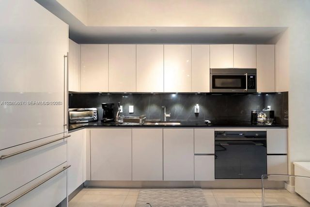 2 of 21 - 1010 Brickell Avenue #2508, Miami, FL