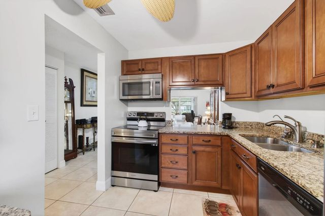 2 of 64 - 136 Lake Rebecca Drive, West Palm Beach, FL