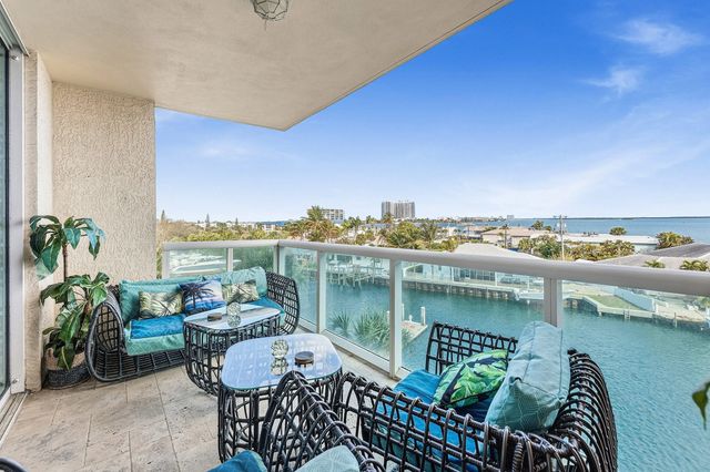 2650 Lake Shore Drive #401, Riviera Beach