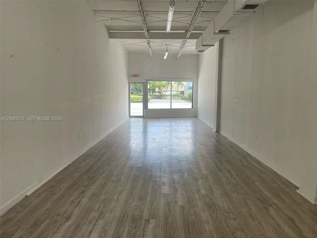 4 of 6 - N/A, Miami, FL