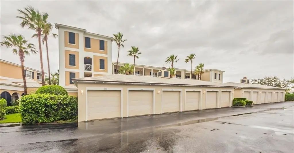 4775 S Harbor Drive #106, Vero Beach