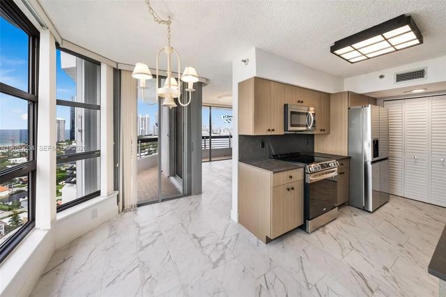 4 of 24 - 19195 Mystic Pointe Drive #2406, Aventura, FL