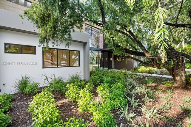 4 of 63 - 5921 Sw 84th Street, South Miami, FL