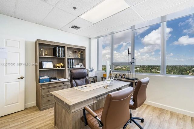 5 of 30 - 2455 E Sunrise Boulevard #cu9j And Cu9i, Fort Lauderdale, FL