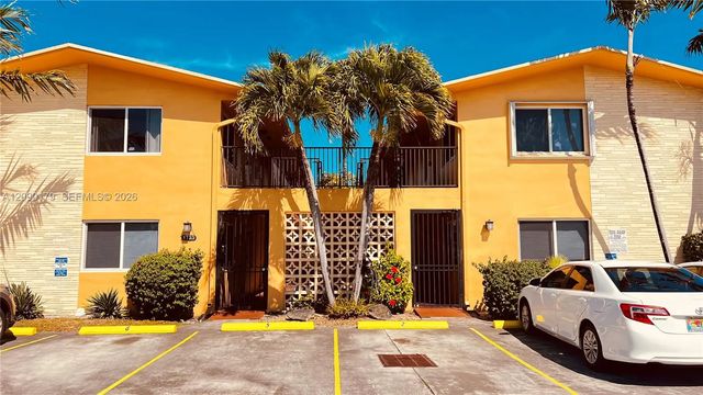 1733 Mayo Street #11, Hollywood