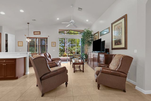 5 of 41 - 2206 Newport Isles Boulevard, Port St. Lucie, FL