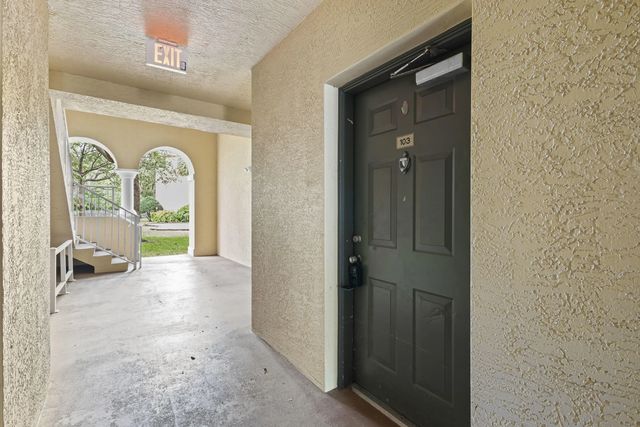 4 of 46 - 6450 Emerald Dunes Drive #103, West Palm Beach, FL