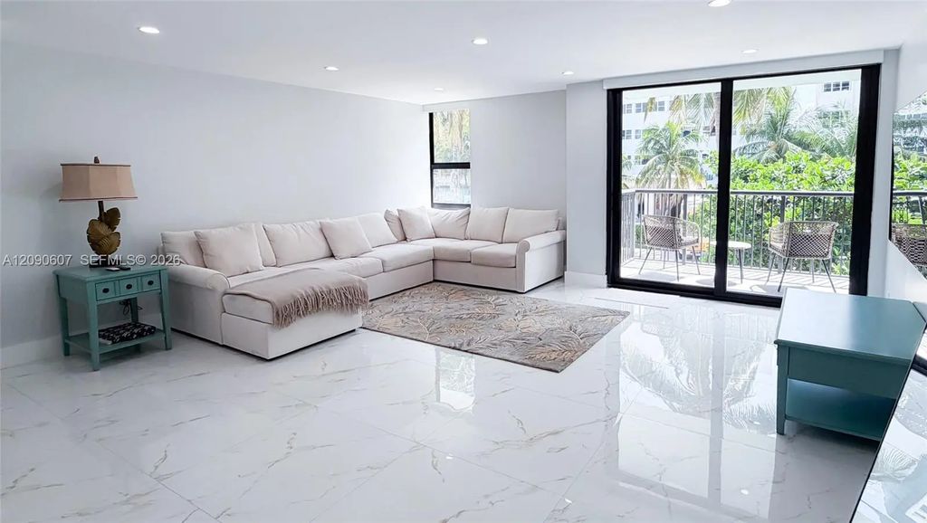 1800 Collins Avenue #3b, Miami Beach