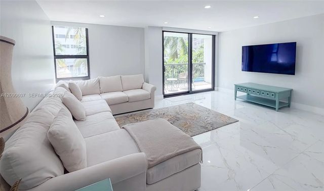 3 of 21 - 1800 Collins Avenue #3b, Miami Beach, FL