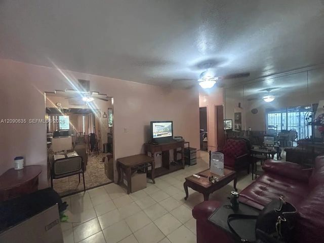 4 of 35 - 105 Nw 122nd Street, North Miami, FL