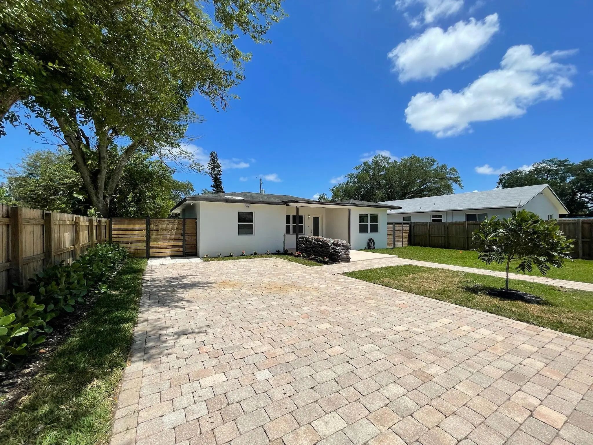 1564 Sw 28th Terrace #1564, Fort Lauderdale