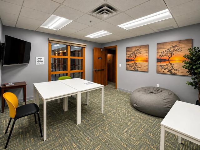 5 of 6 - 2951 Pembroke Road, Hollywood, FL