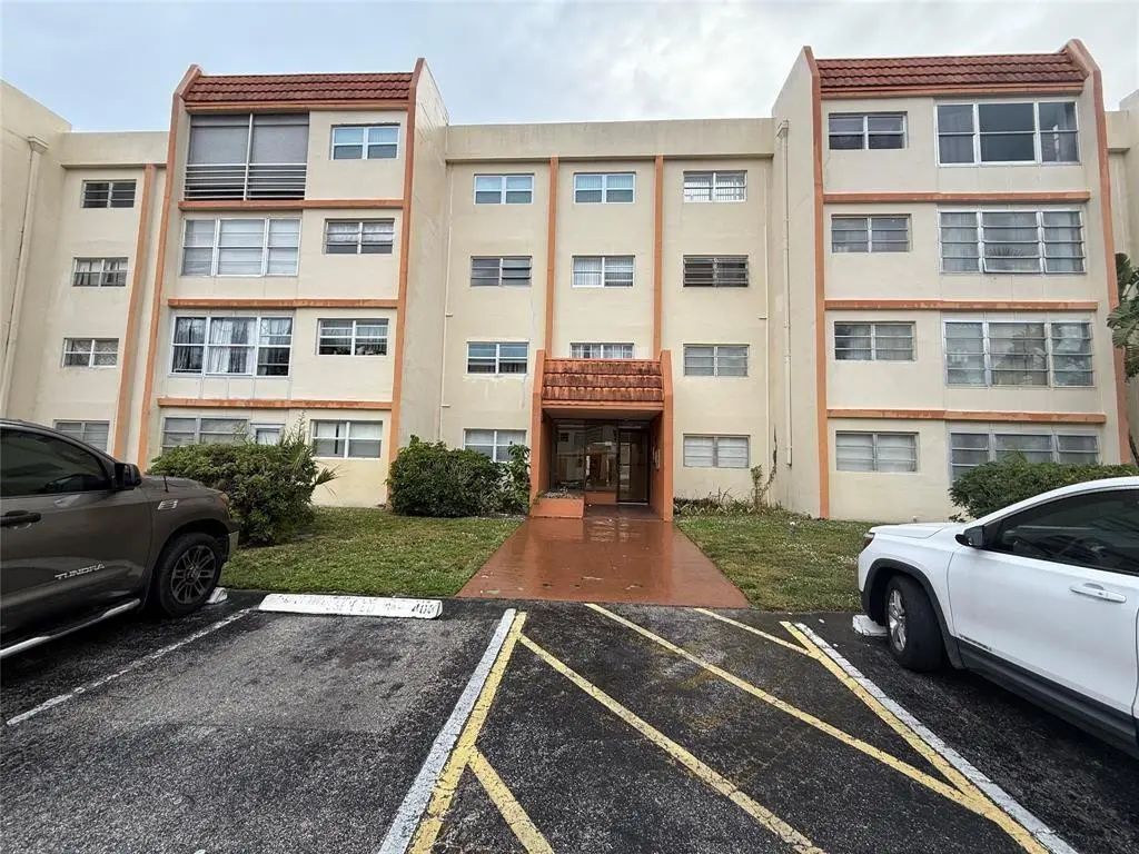2501 Nw 41st Avenue #401, Lauderhill