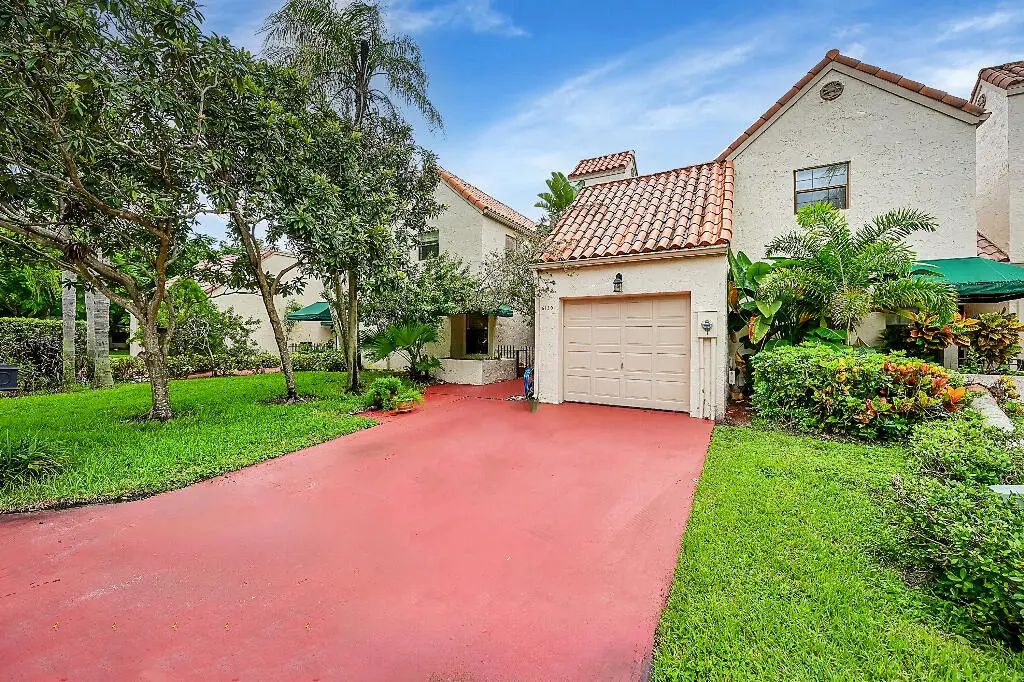 6130 Via Tierra Drive, Boca Raton