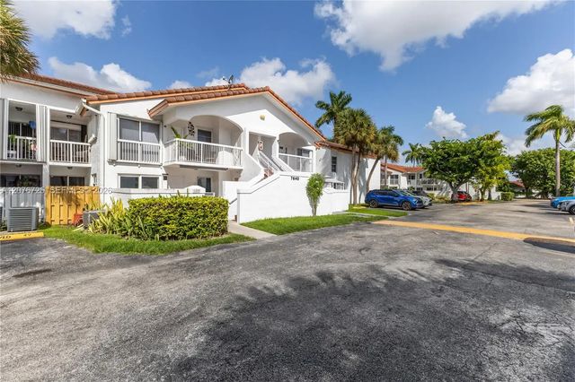 3 of 40 - 7640 Sw 153rd Court #102, Miami, FL