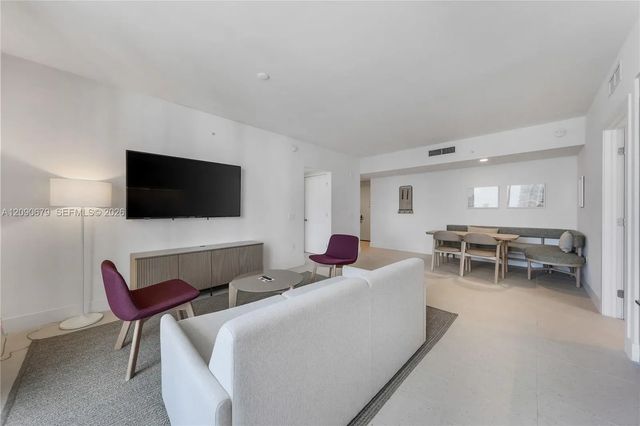 3 of 30 - 159 Ne 6th Street #2402, Miami, FL