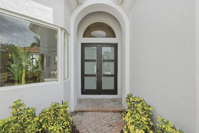 2 of 32 - 7695 Villa D Este Way, Delray Beach, FL