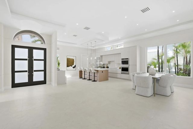 3 of 32 - 7695 Villa D Este Way, Delray Beach, FL