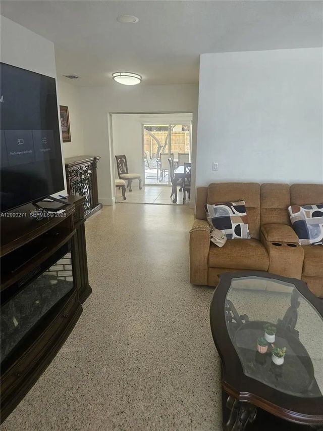 2 of 15 - 5318 W 4th Lane, Hialeah, FL