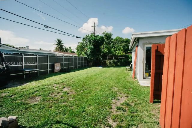 4 of 47 - 500 East Drive, North Miami Beach, FL