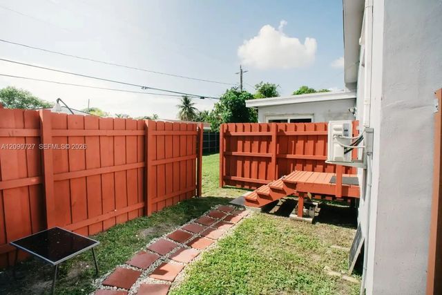 5 of 47 - 500 East Drive, North Miami Beach, FL
