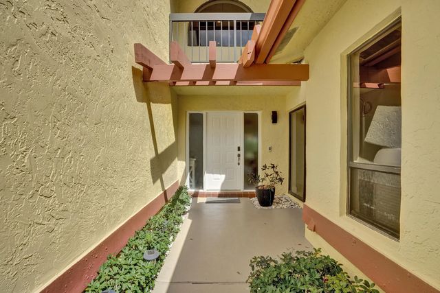 5 of 83 - 5355 10th Fairway Drive #2, Delray Beach, FL