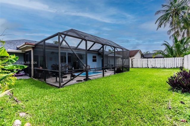 4 of 24 - 6990 Nw 23rd Street, Margate, FL