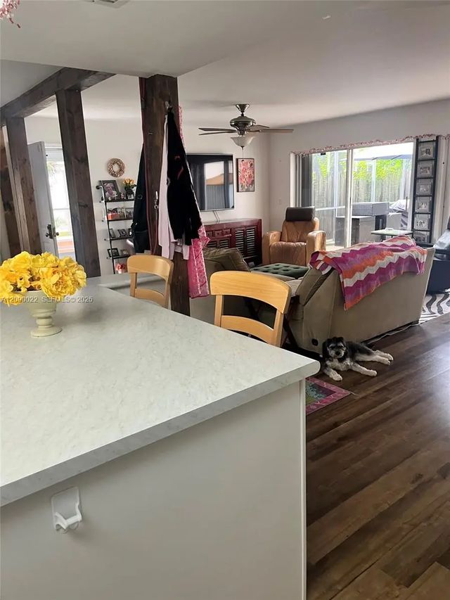 5 of 19 - 4386 Hazel Avenue #c, Palm Beach Gardens, FL