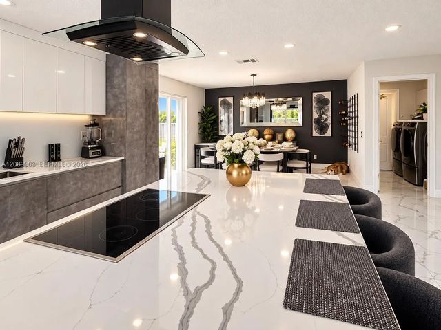 4 of 13 - 6127 La Vida Terrace, Boca Raton, FL