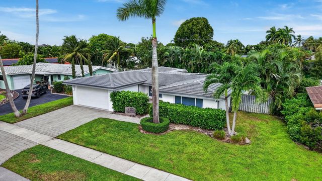 2141 Ne 62nd Court, Fort Lauderdale