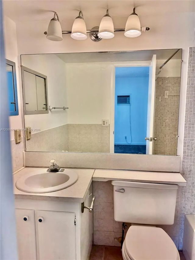 5 of 6 - 19 Newport #a, Deerfield Beach, FL