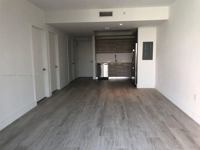 3 of 19 - 121 Ne 34 Street #811, Miami, FL