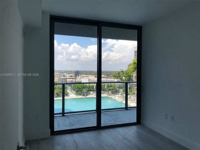 5 of 19 - 121 Ne 34 Street #811, Miami, FL