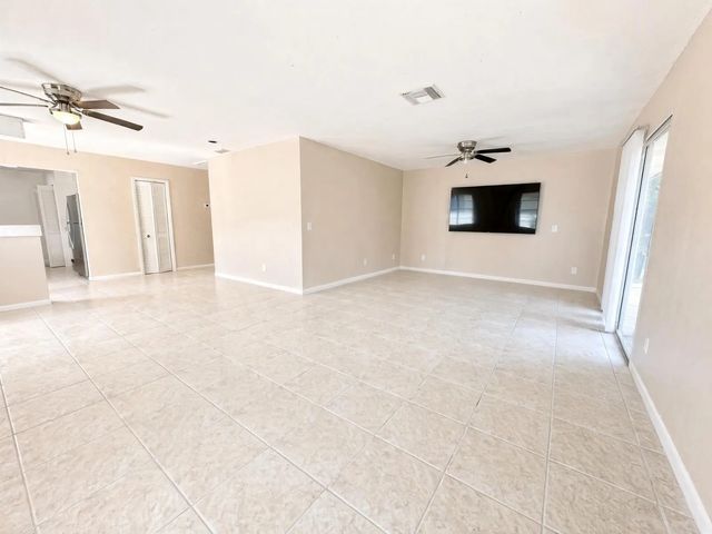 4 of 19 - 4725 Se Teri Place, Stuart, FL