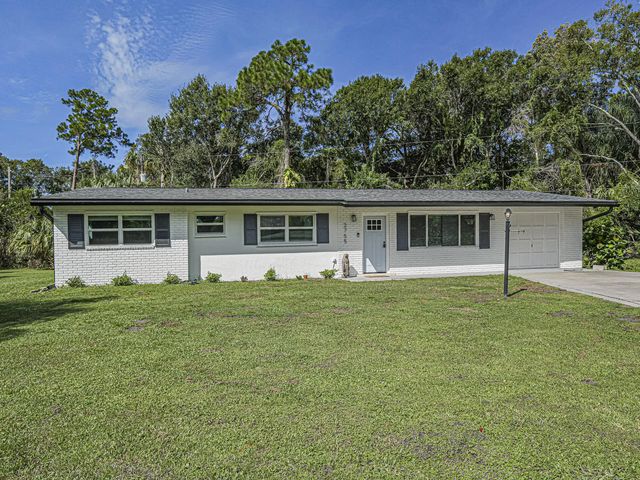 3 of 35 - 2755 6th Place, Vero Beach, FL