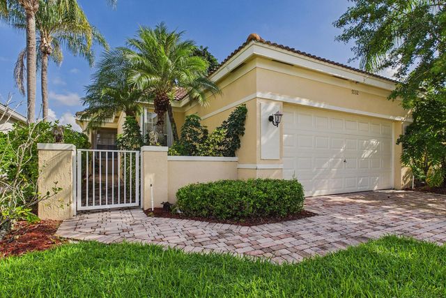 7032 Cataluna Circle, Delray Beach