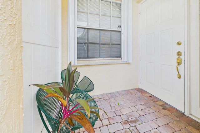 3 of 33 - 7032 Cataluna Circle, Delray Beach, FL
