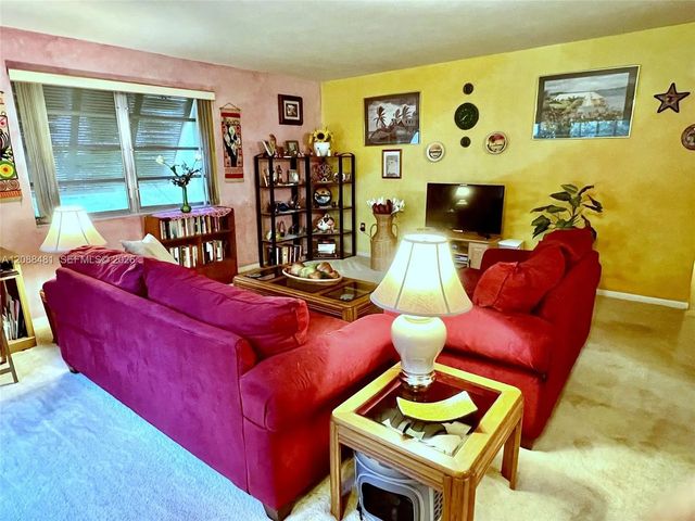 4 of 26 - 9304 Sw 77th Avenue #c3, Miami, FL