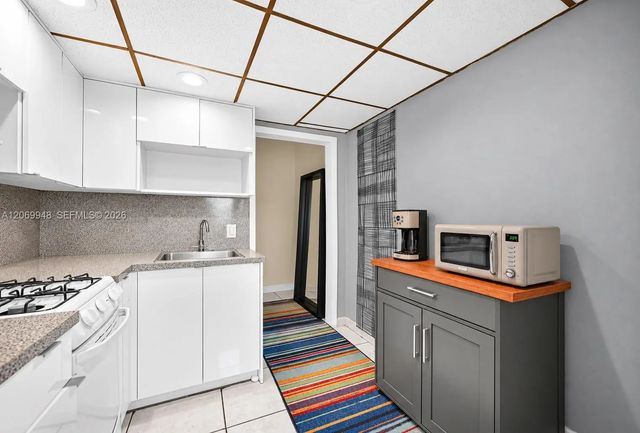 5 of 58 - 1536 Sw 22nd Avenue, Miami, FL