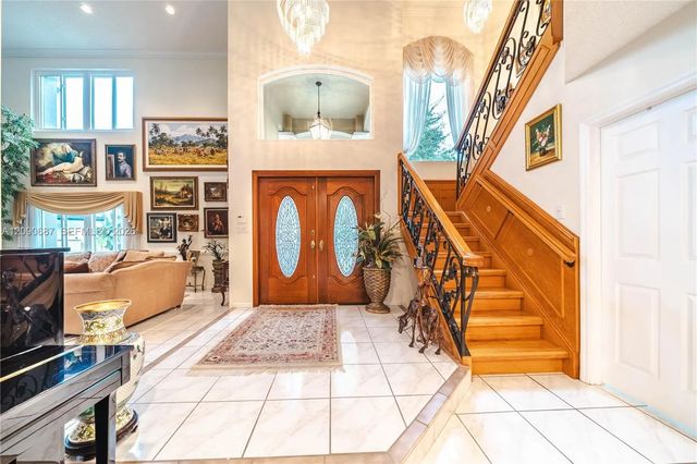 4 of 75 - 15935 Nw 82nd Court, Miami Lakes, FL