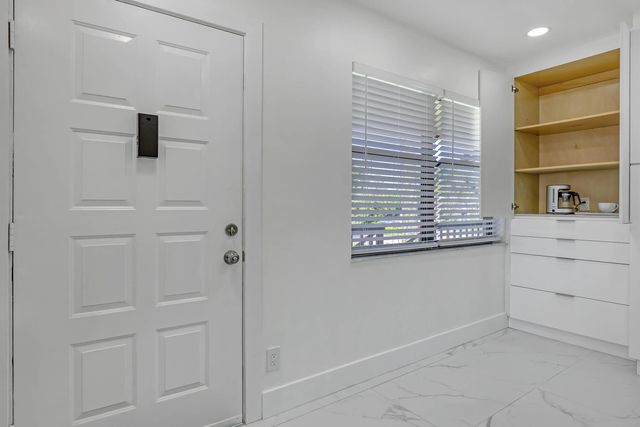 4 of 28 - 7690 Tahiti Lane #202, Lake Worth, FL