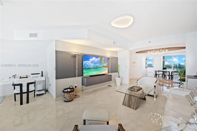 3 of 36 - 19111 Collins Avenue #2207, Sunny Isles Beach, FL